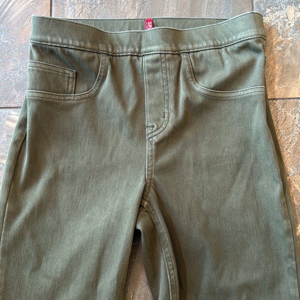 Spanx Olive Green Jeanish Ankle Jegging Size Small - Picture 7 of 15